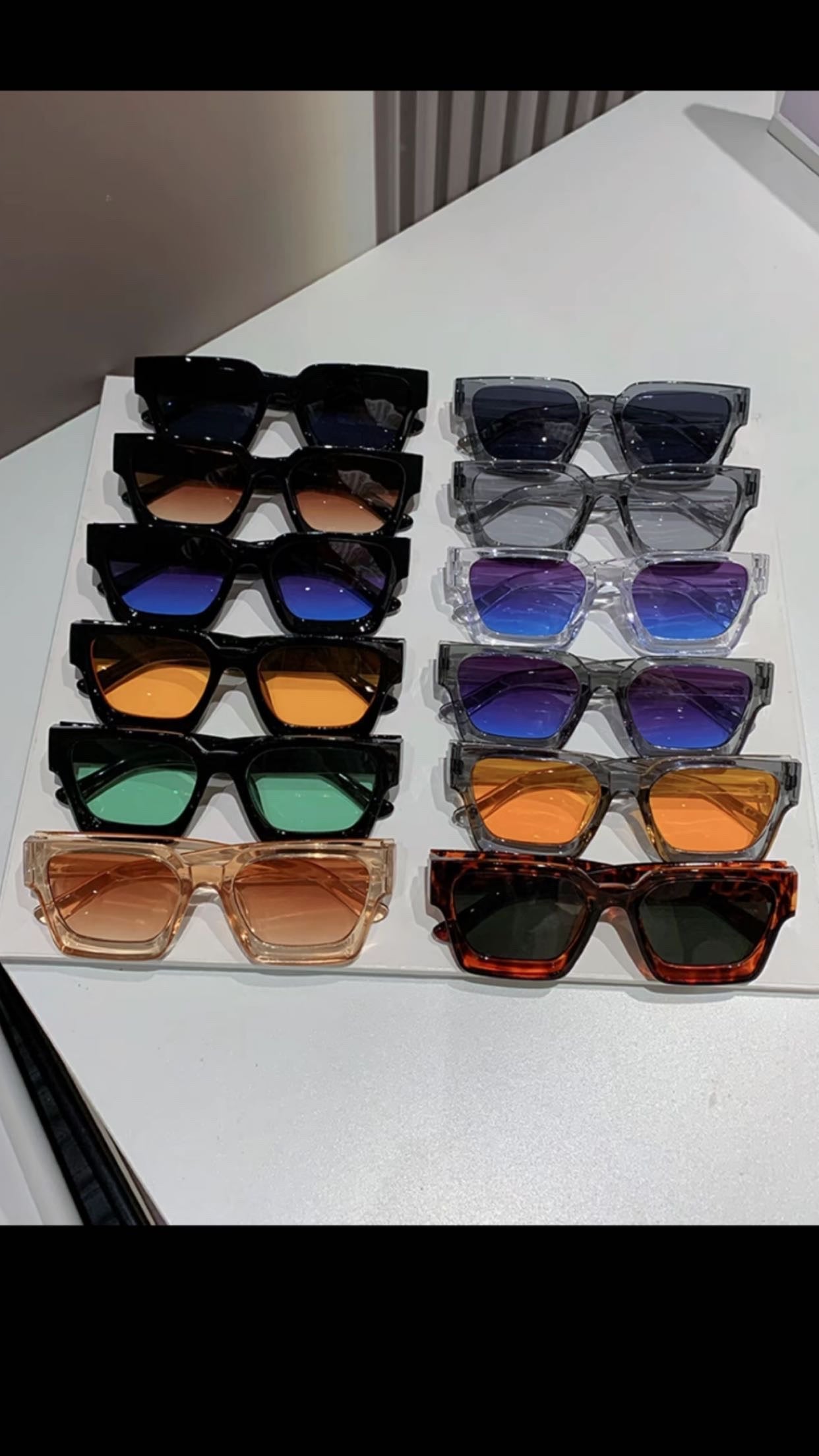 LOTS LUNETTES DE SOLEILS